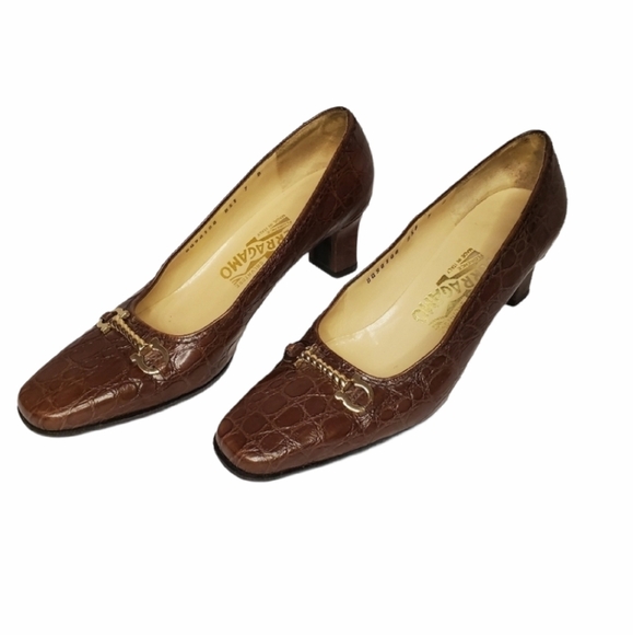 Womens Salvatore Ferragamo 7B Brown Croc-Embossed Chunky 3" Heels Gold Chain - Picture 1 of 12